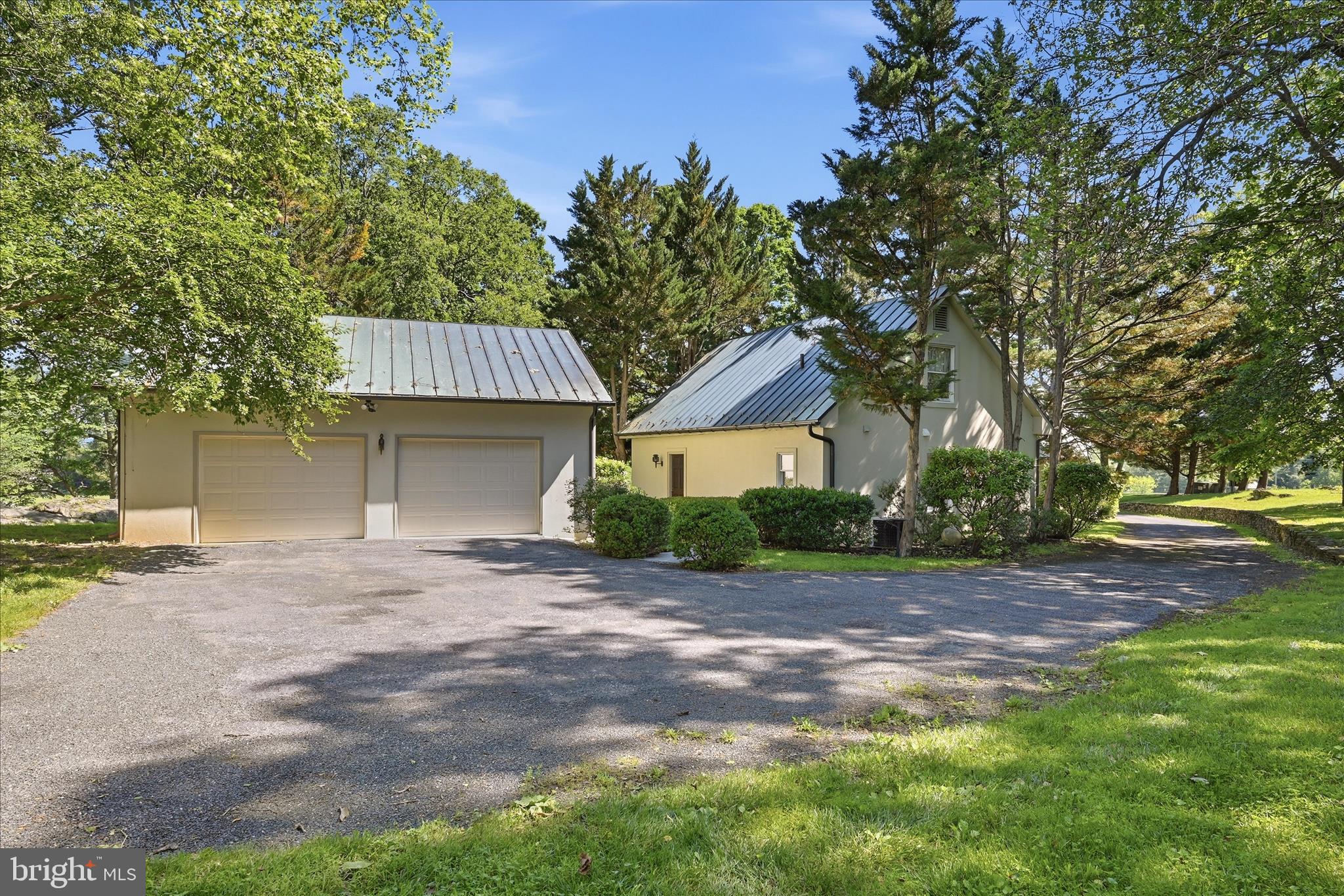 ATOKA CHASE - Residential
