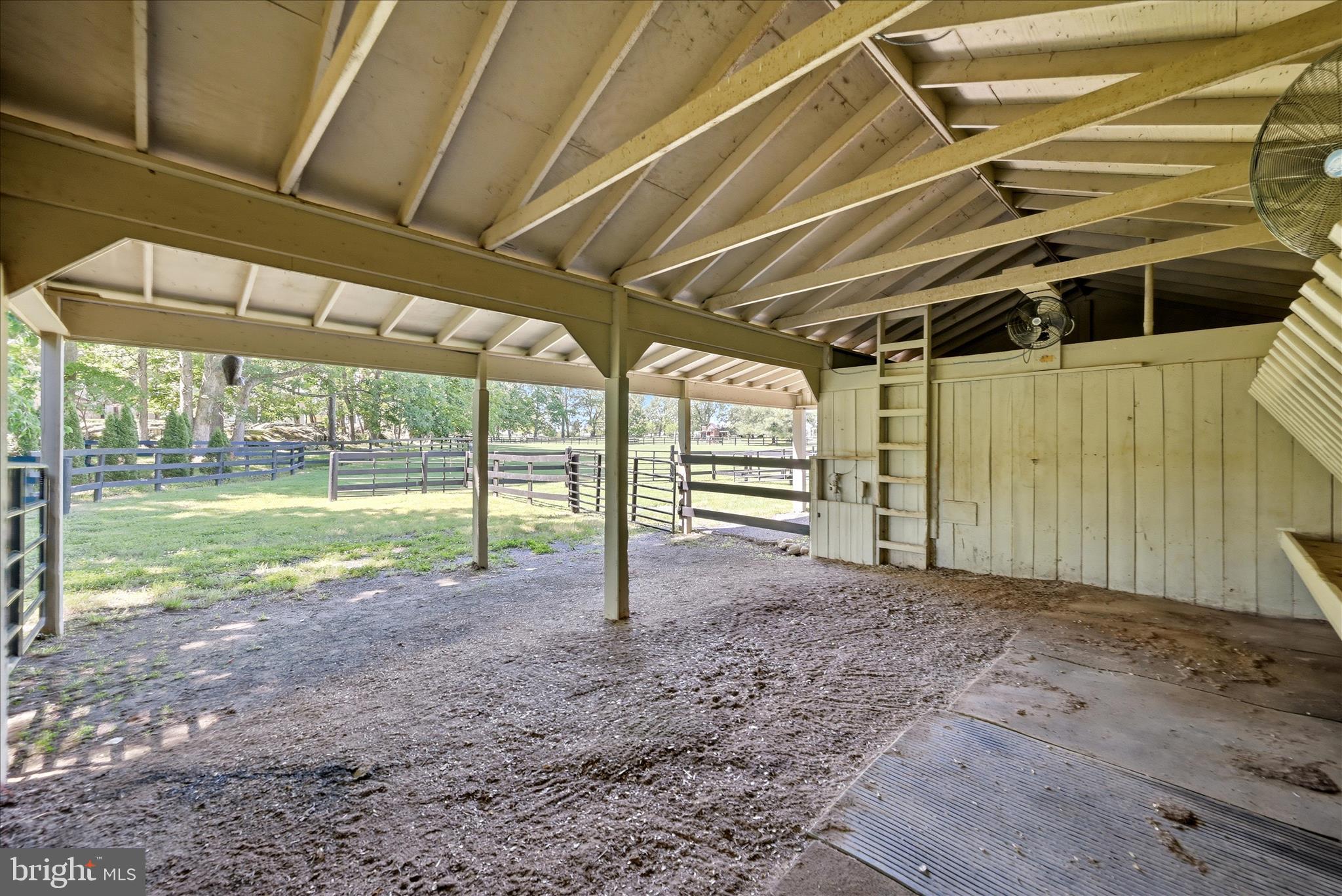 ATOKA CHASE - Residential