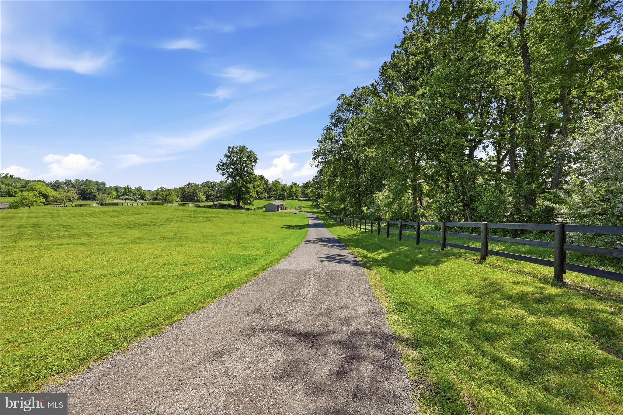 ATOKA CHASE - Residential