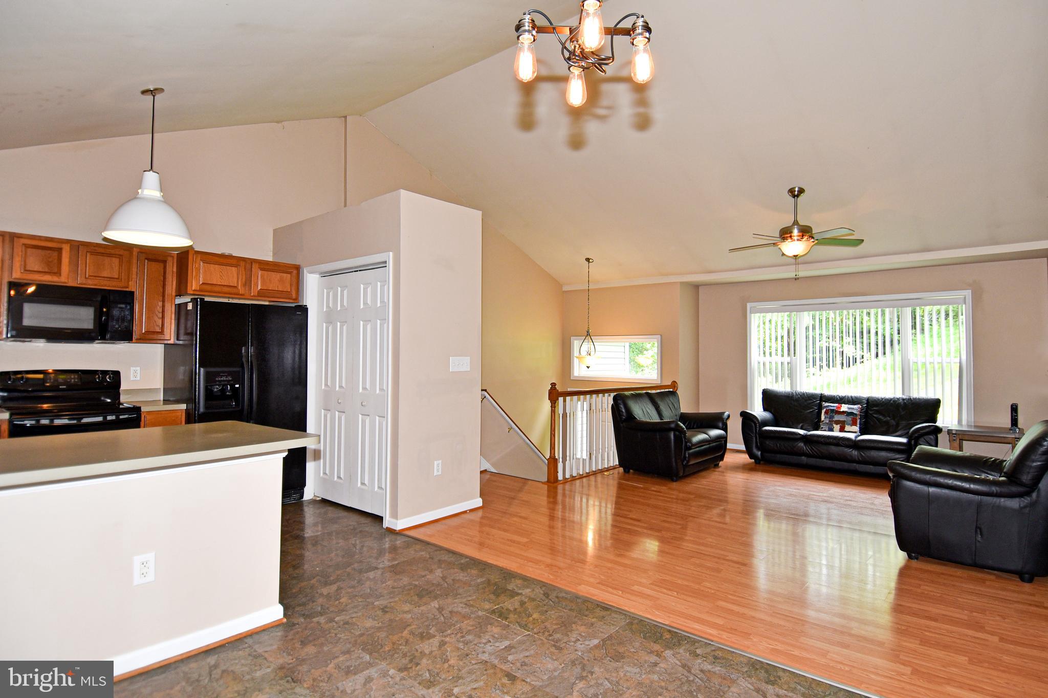 SKYLAND ESTATES - Residential