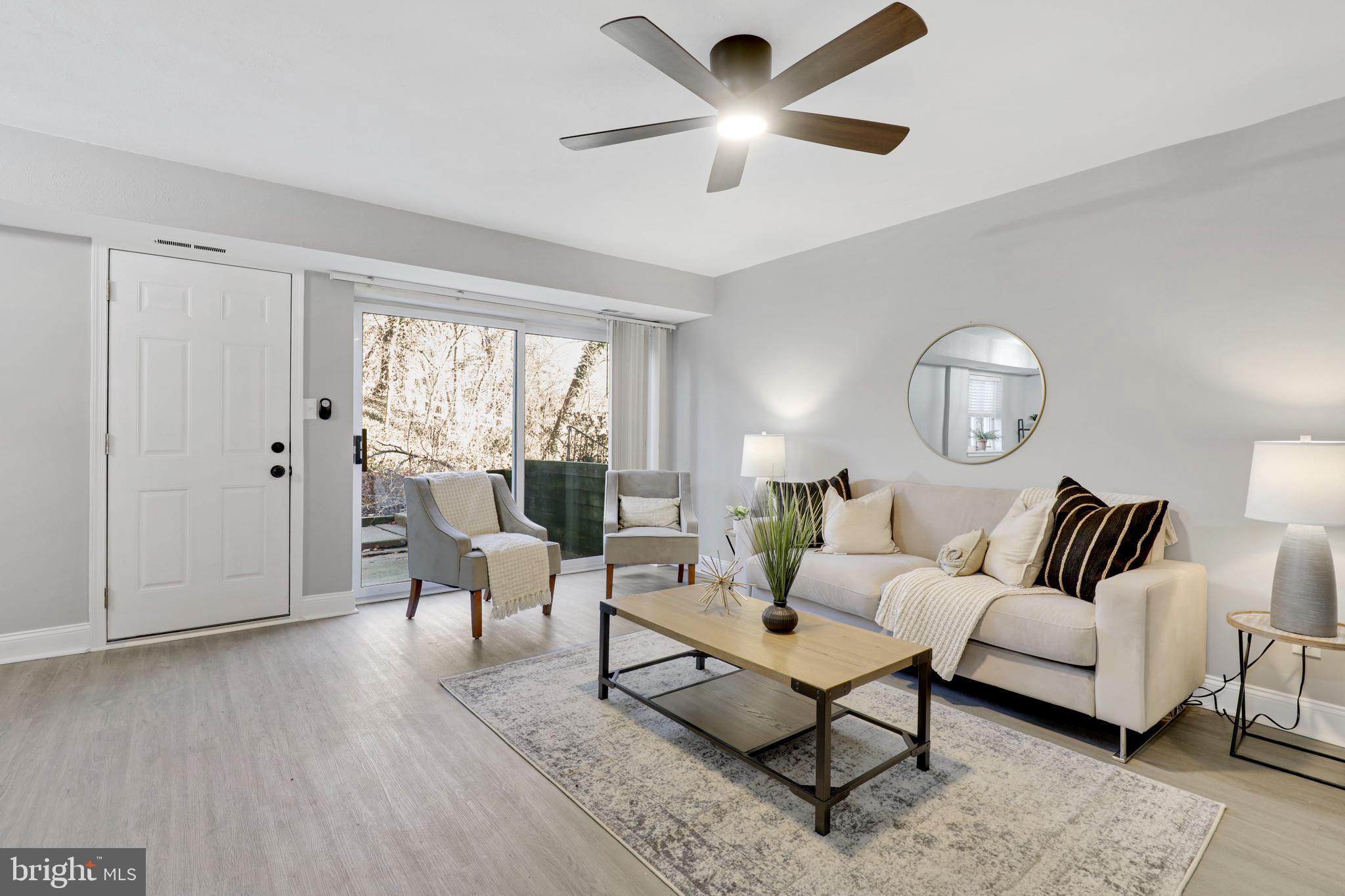 MOORES MILL MANOR - Residential