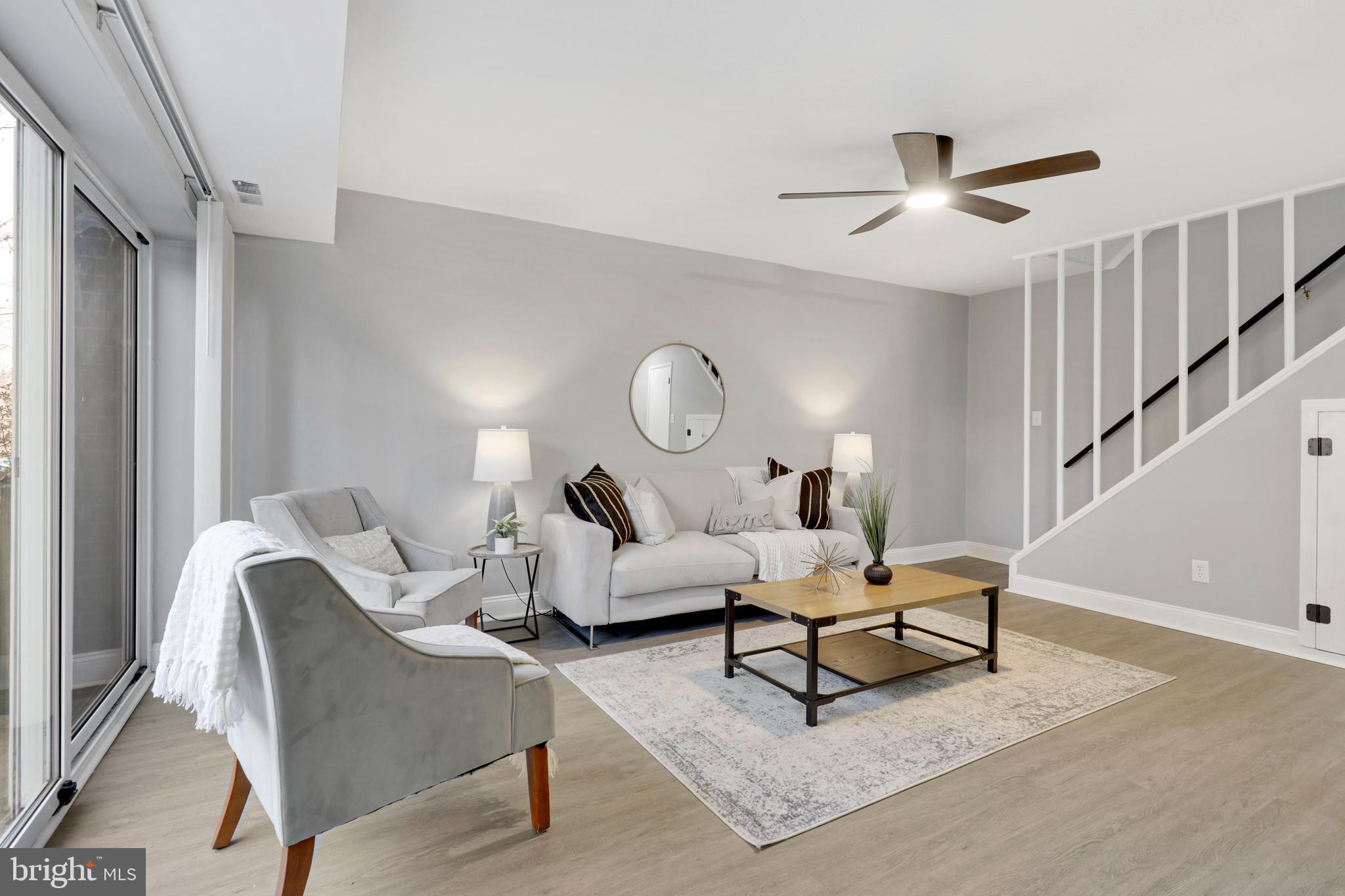 MOORES MILL MANOR - Residential