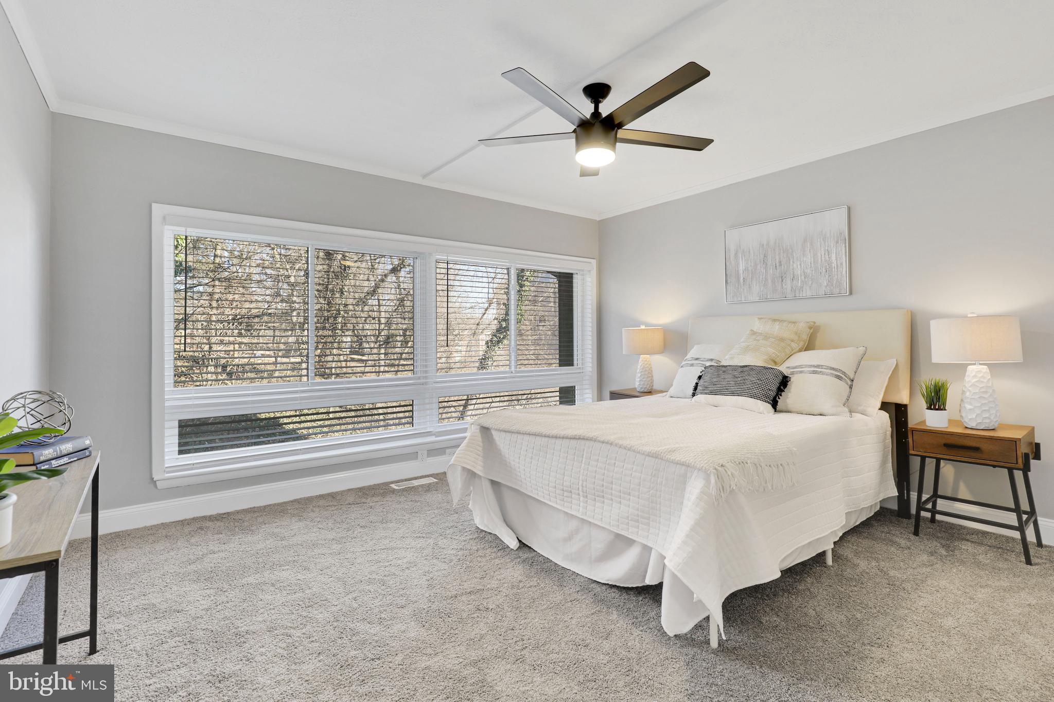 MOORES MILL MANOR - Residential