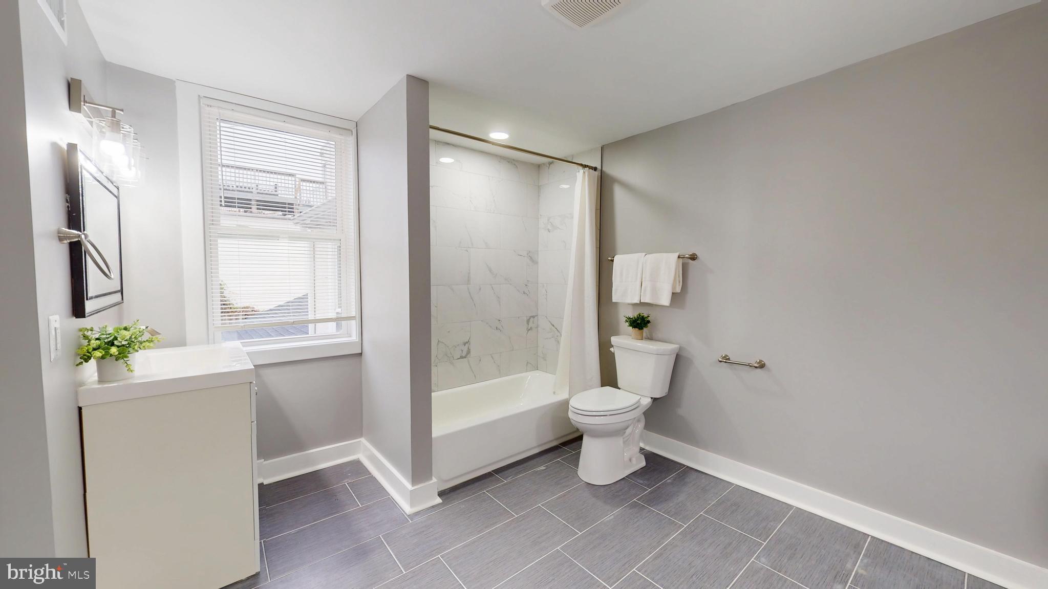 UPPER FELLS POINT - Residential