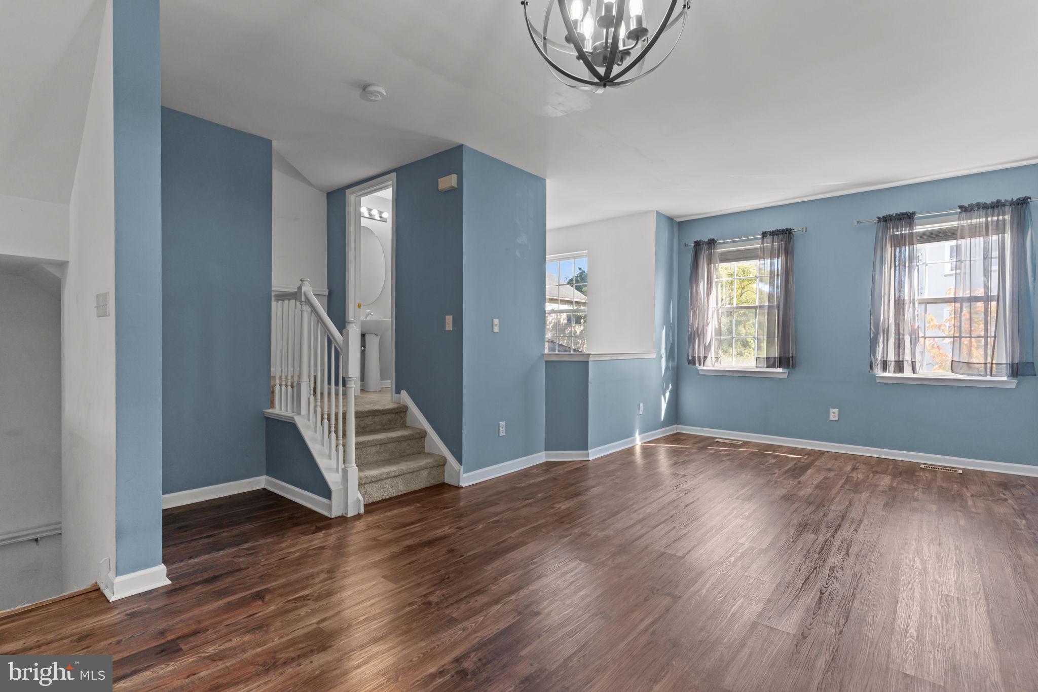 CHESTNUT RIDGE - Residential