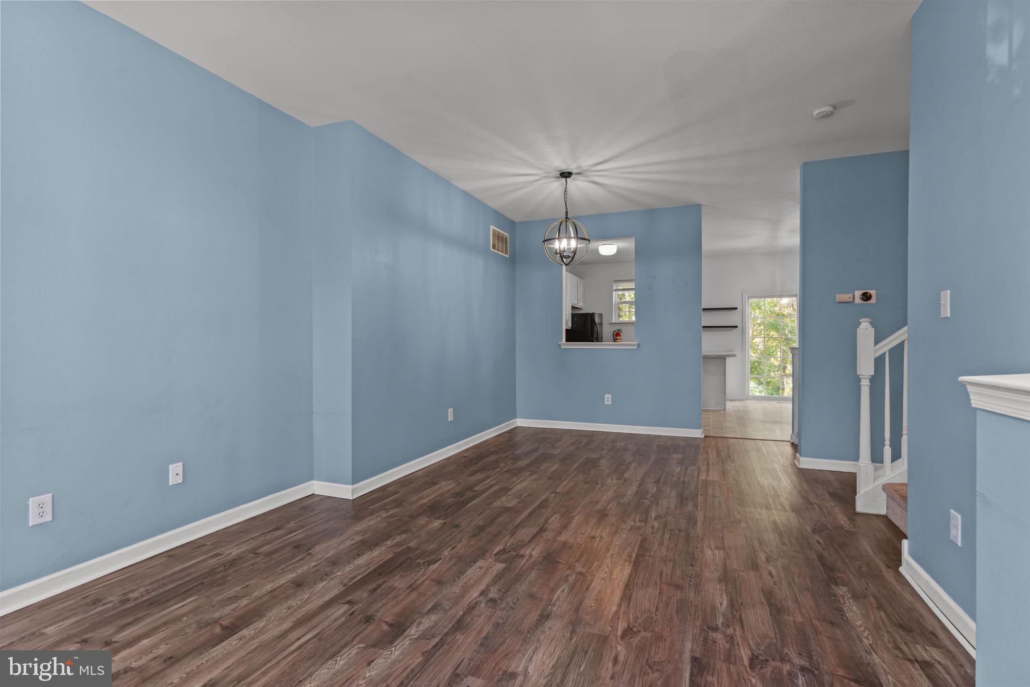 CHESTNUT RIDGE - Residential