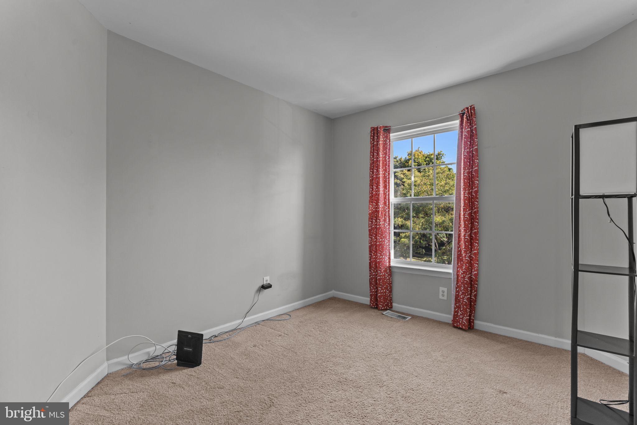 CHESTNUT RIDGE - Residential