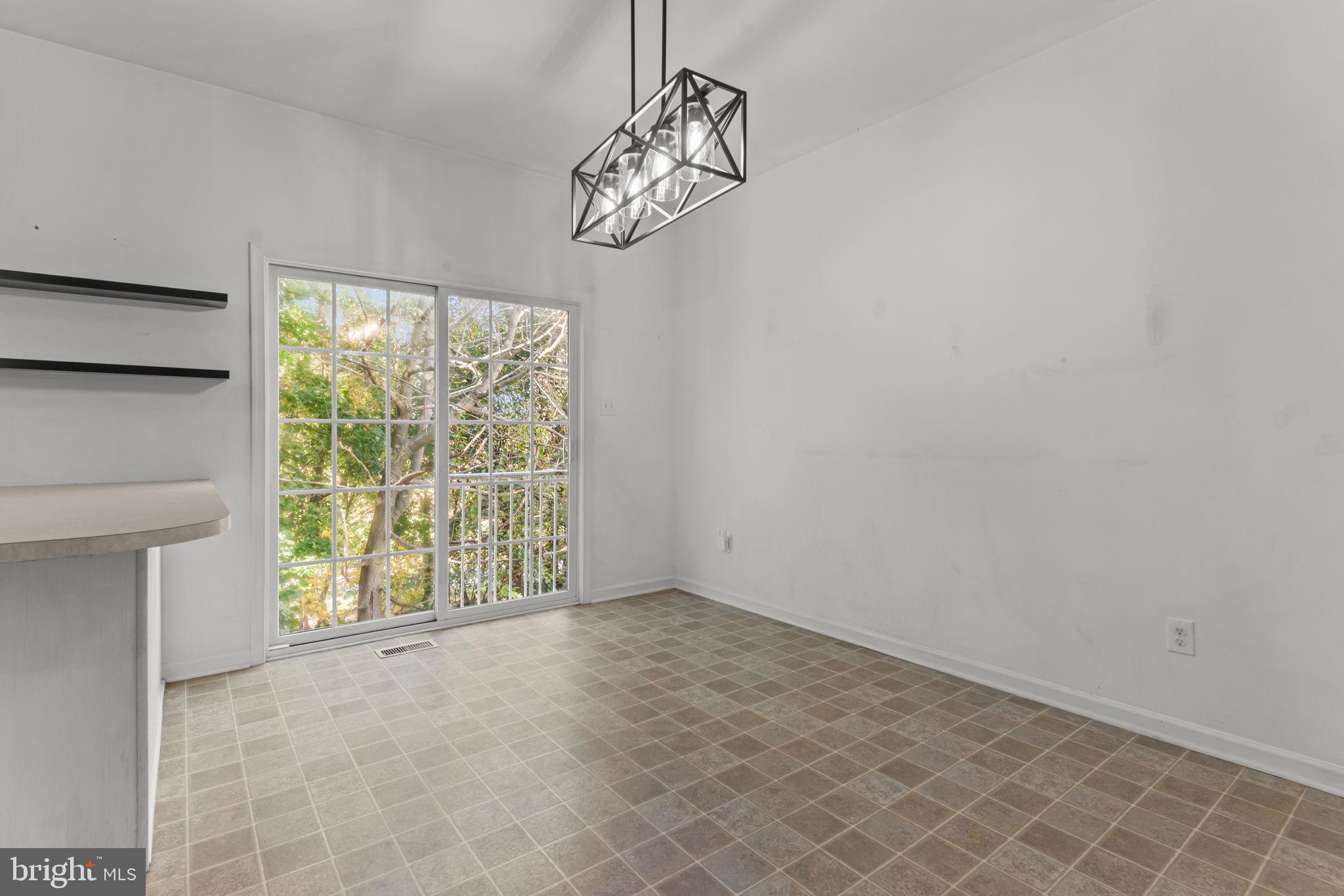 CHESTNUT RIDGE - Residential