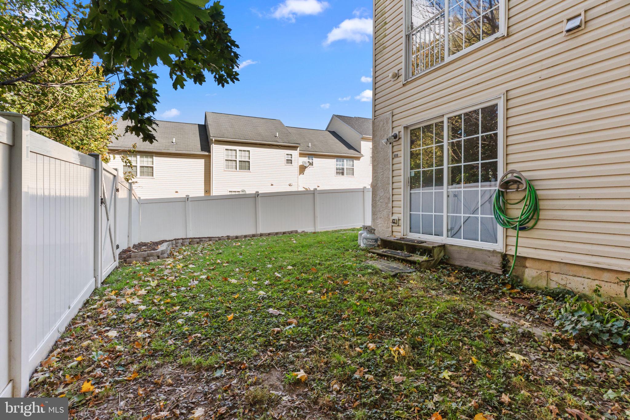 CHESTNUT RIDGE - Residential