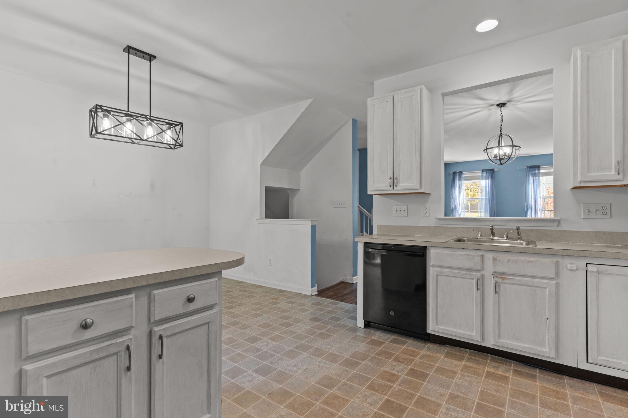 CHESTNUT RIDGE - Residential