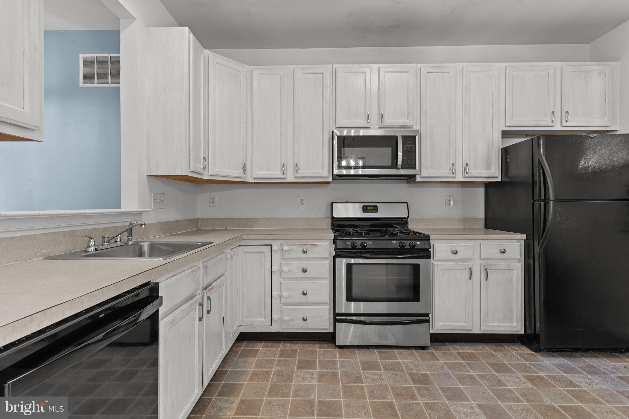 CHESTNUT RIDGE - Residential