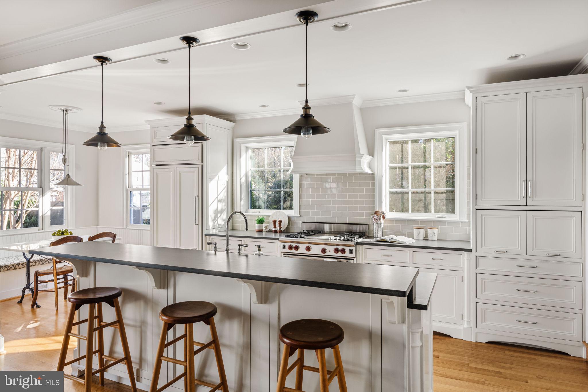 BRADDOCK HEIGHTS - Residential