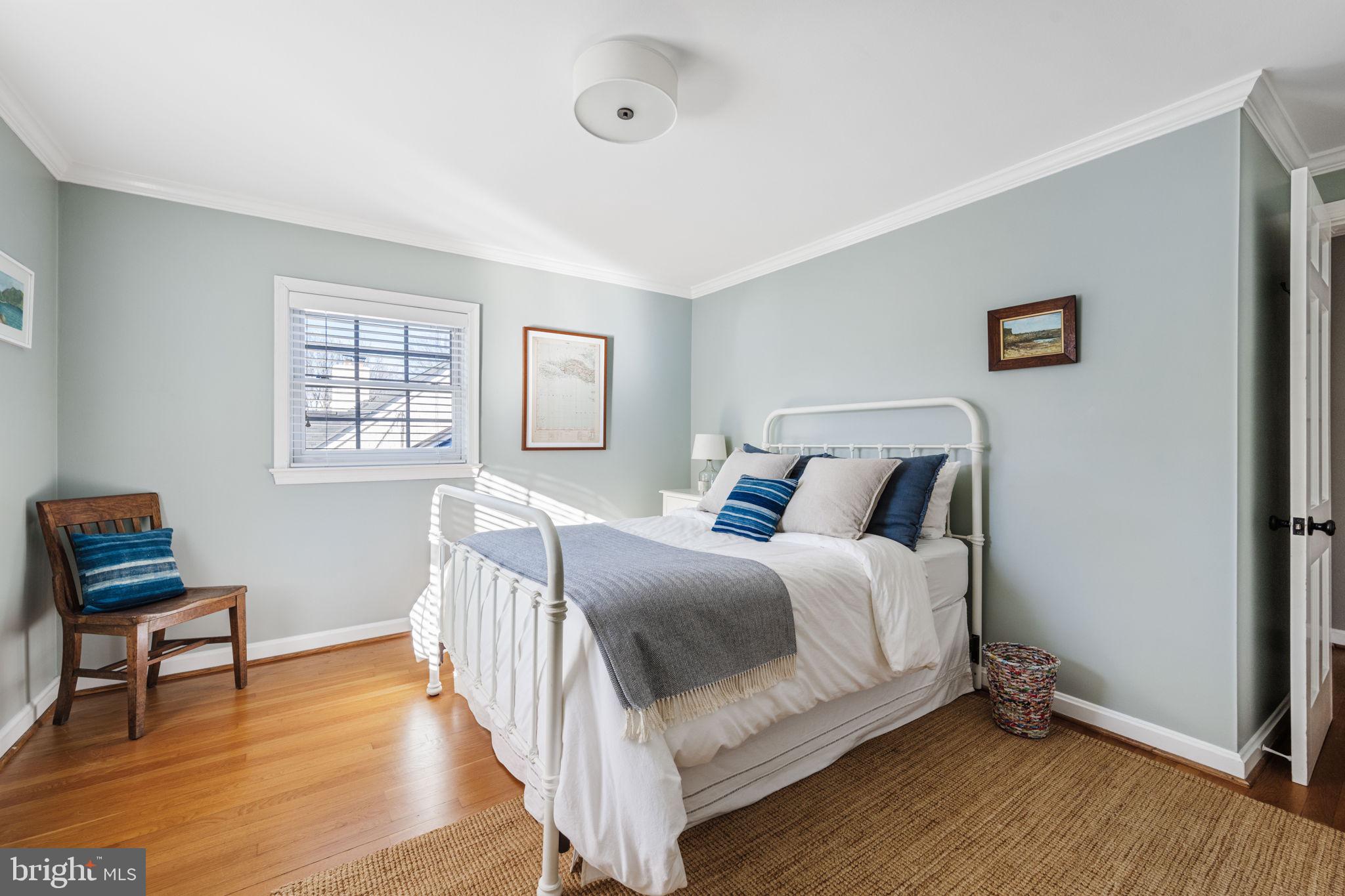 BRADDOCK HEIGHTS - Residential