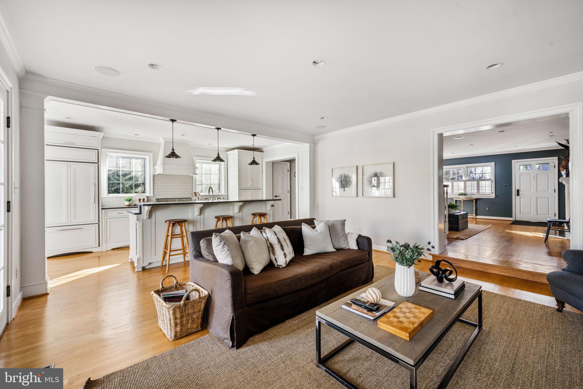 BRADDOCK HEIGHTS - Residential