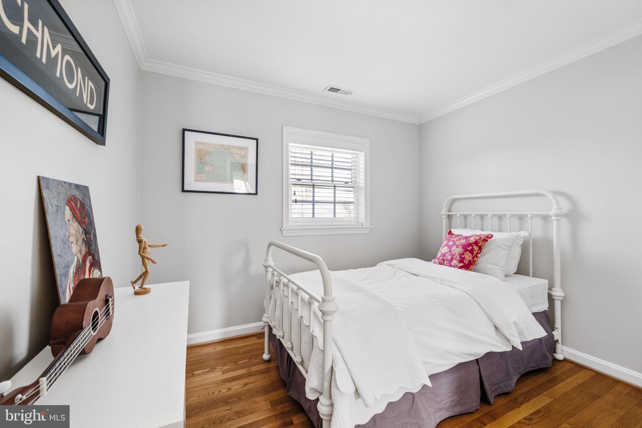 BRADDOCK HEIGHTS - Residential