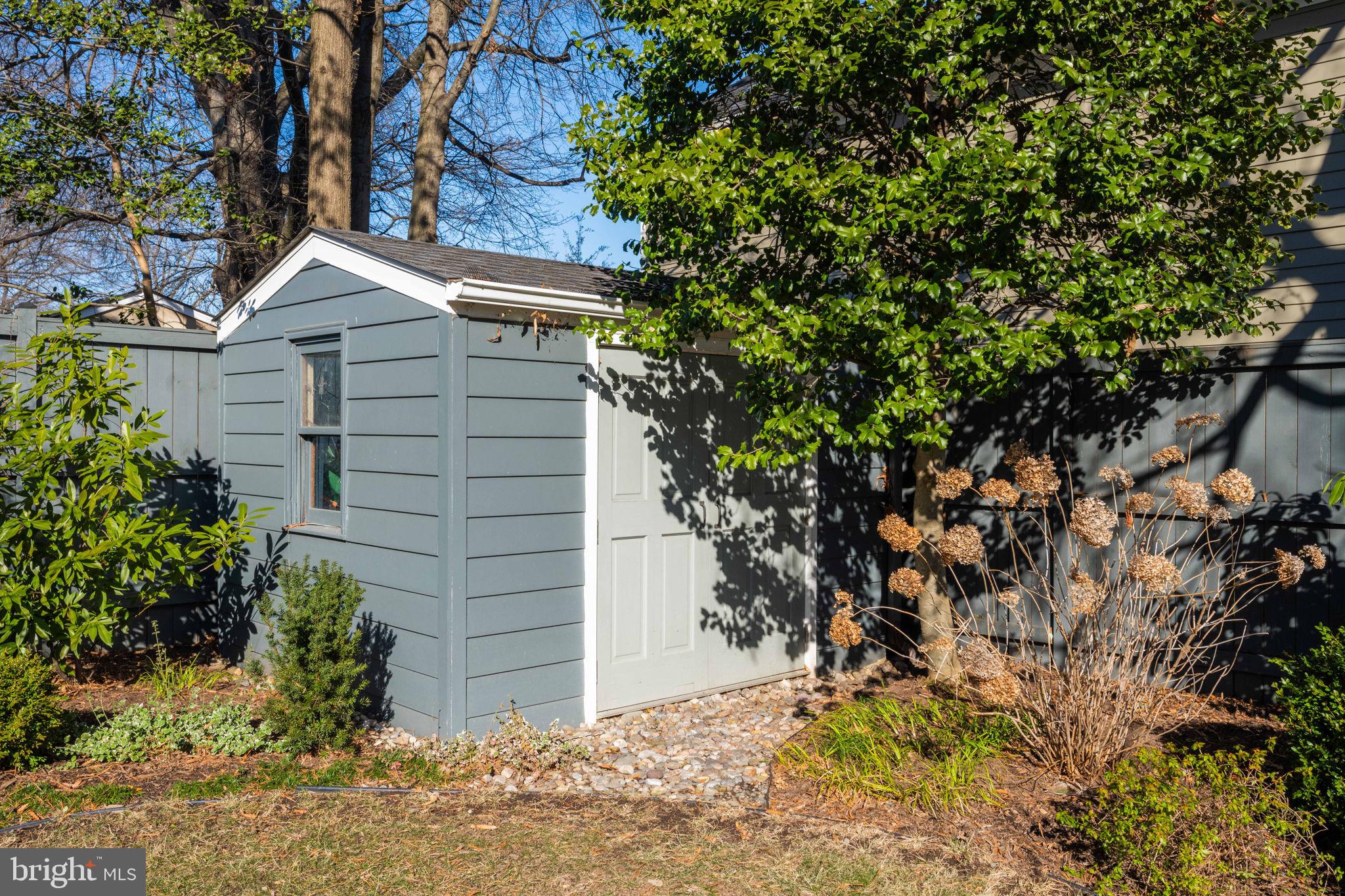 BRADDOCK HEIGHTS - Residential