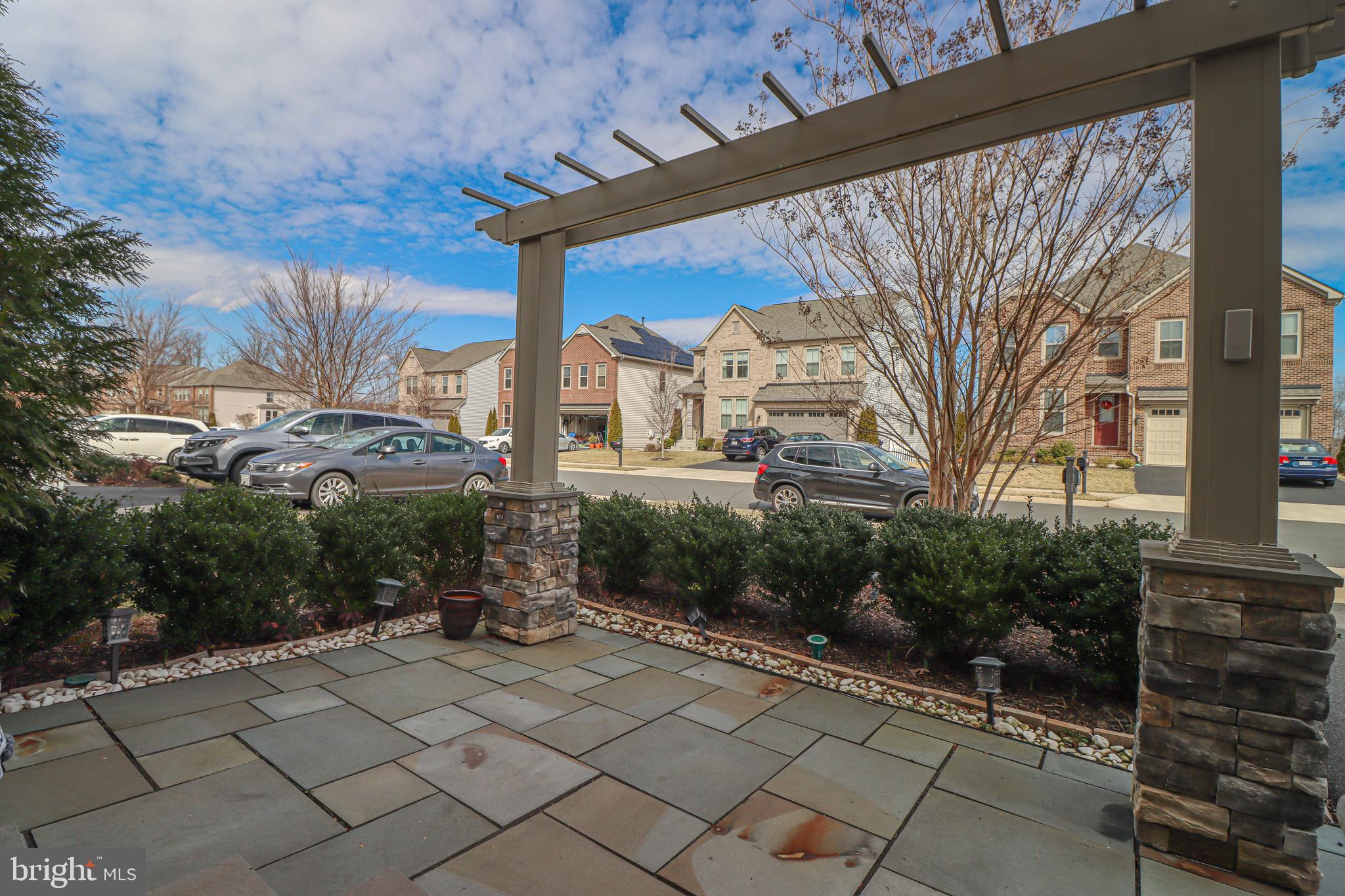 EASTVIEW AT STONE RIDGE - Residential