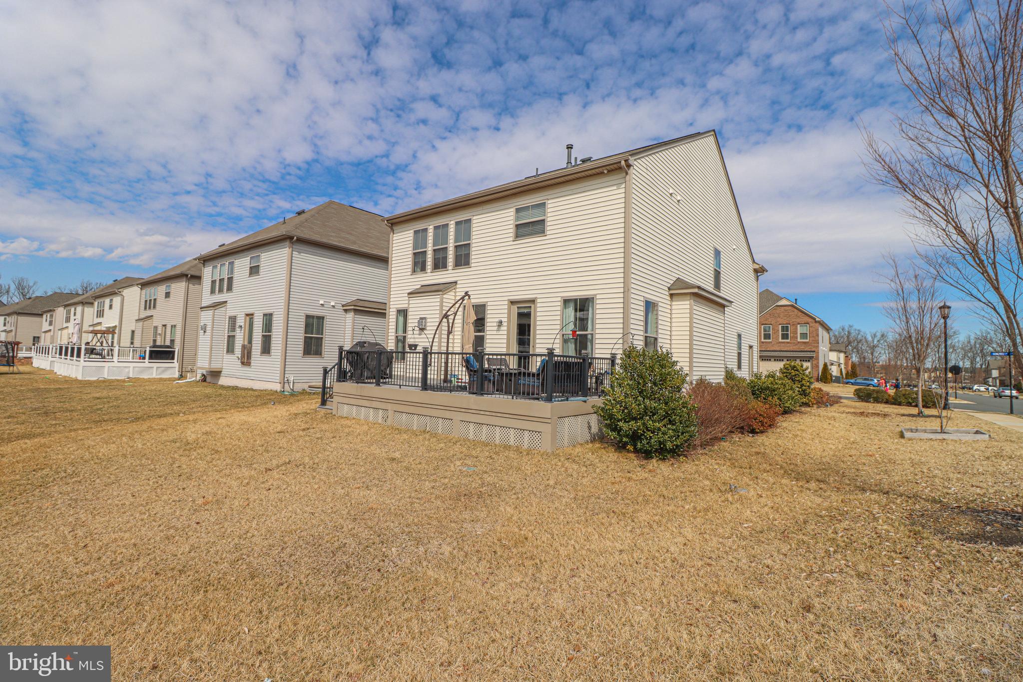 EASTVIEW AT STONE RIDGE - Residential