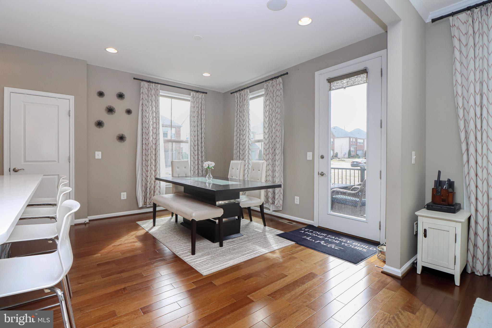 EASTVIEW AT STONE RIDGE - Residential