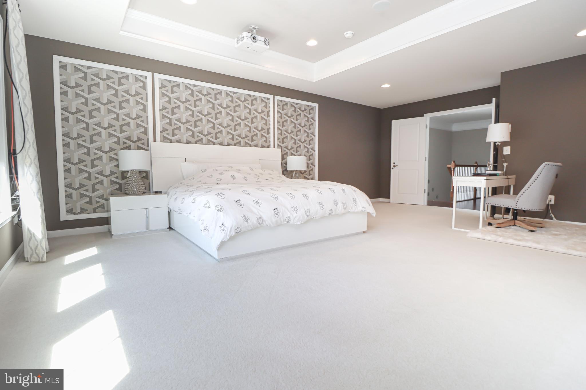 EASTVIEW AT STONE RIDGE - Residential