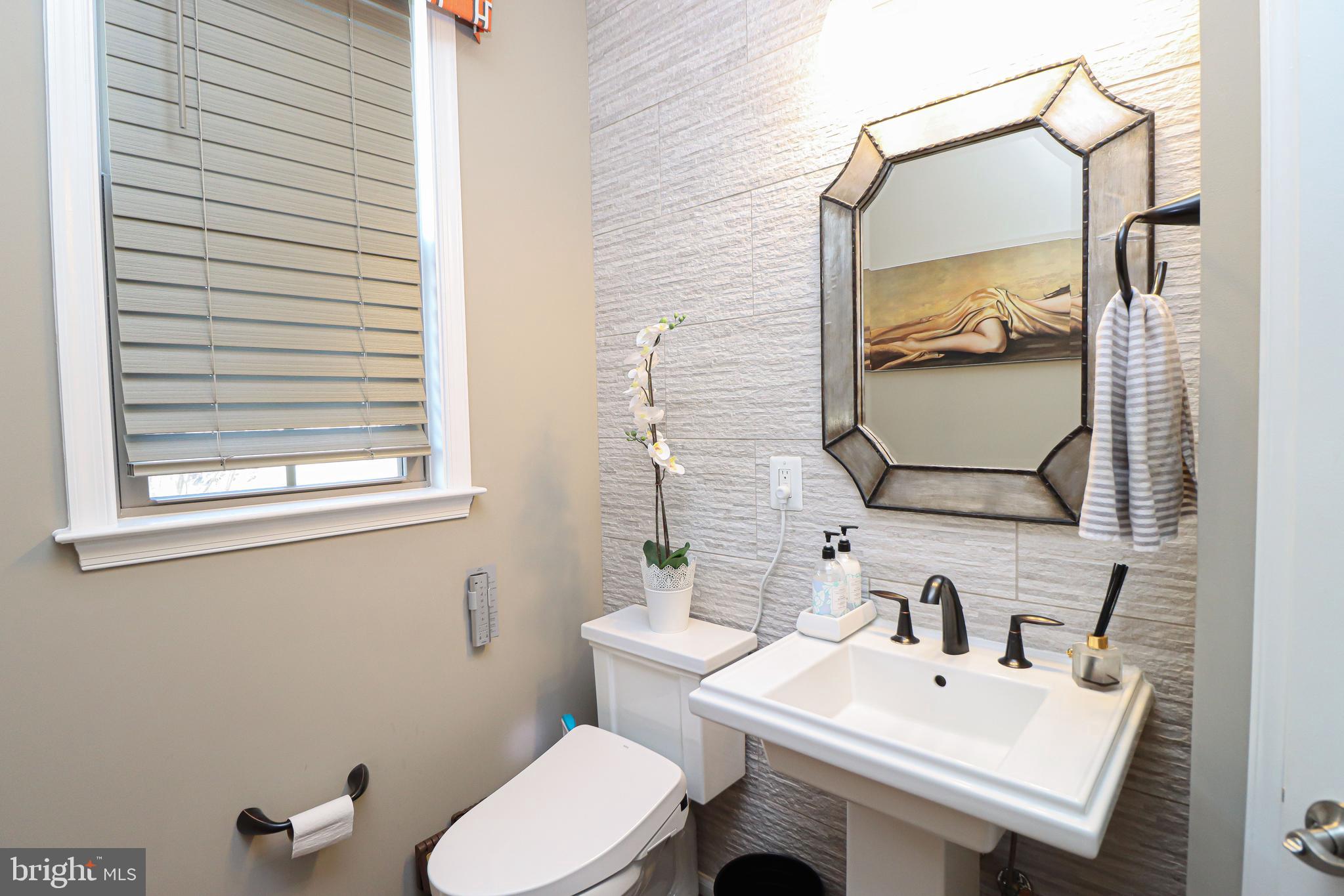 EASTVIEW AT STONE RIDGE - Residential