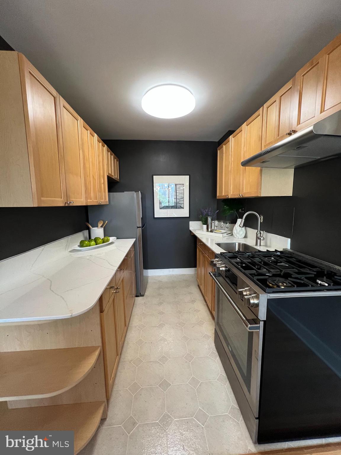 1200 S ARLINGTON RIDGE ROAD 610