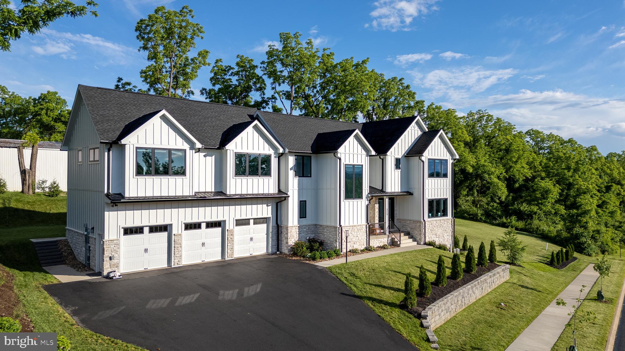 STEARNS CROSSING - Residential