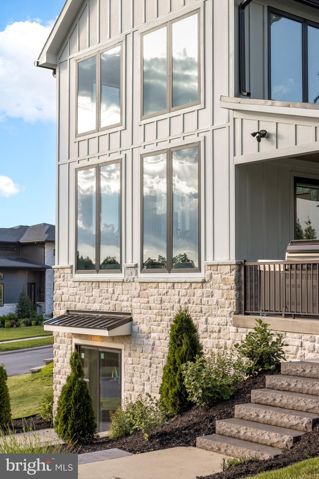 STEARNS CROSSING - Residential