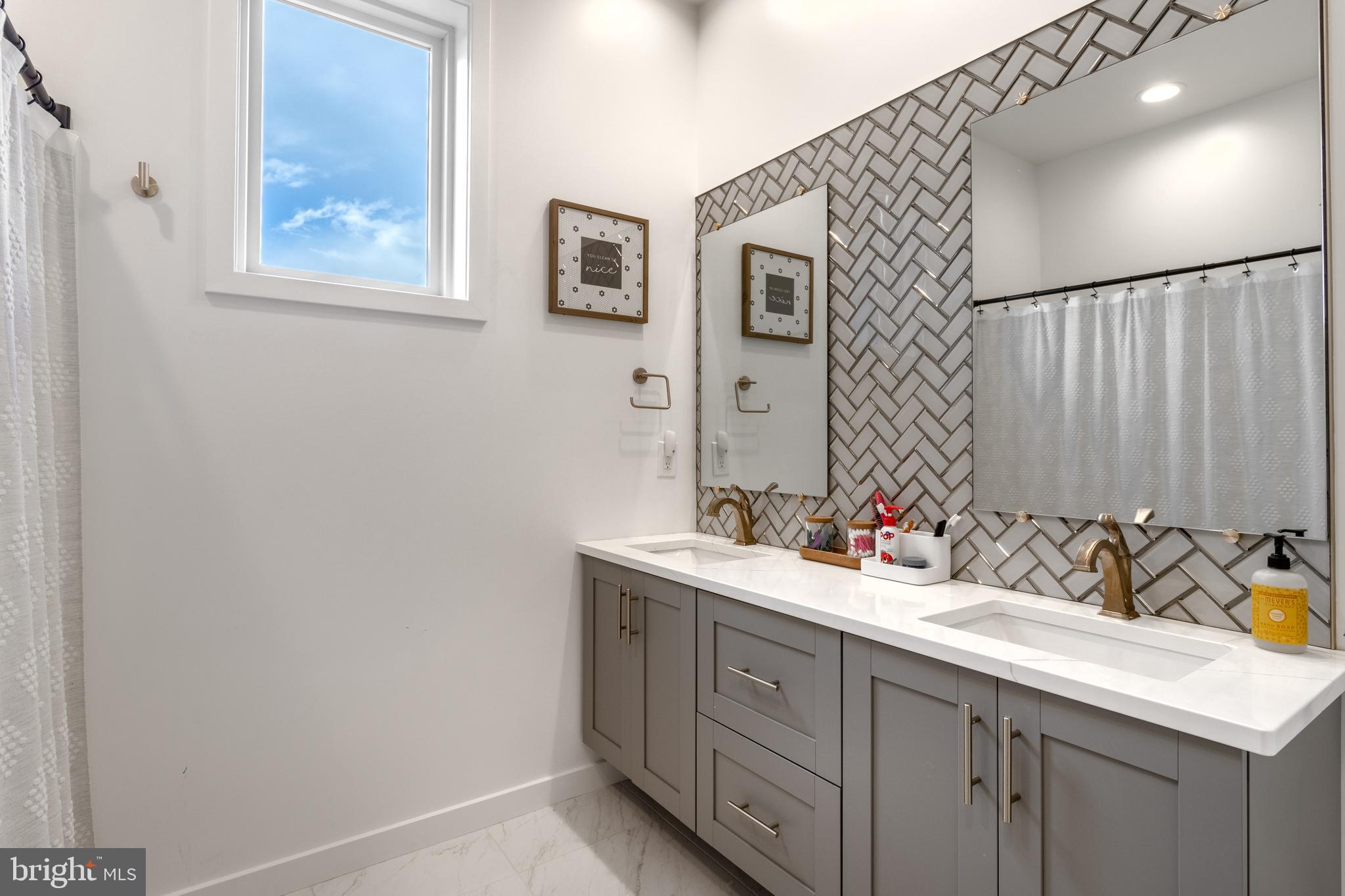 STEARNS CROSSING - Residential