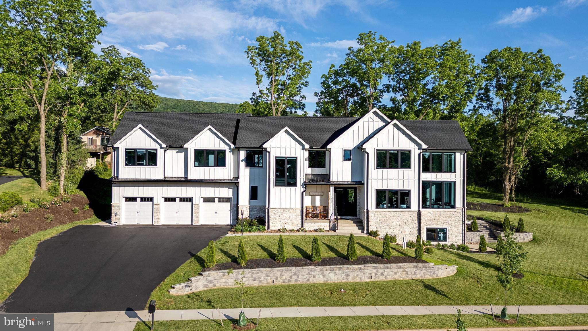 STEARNS CROSSING - Residential