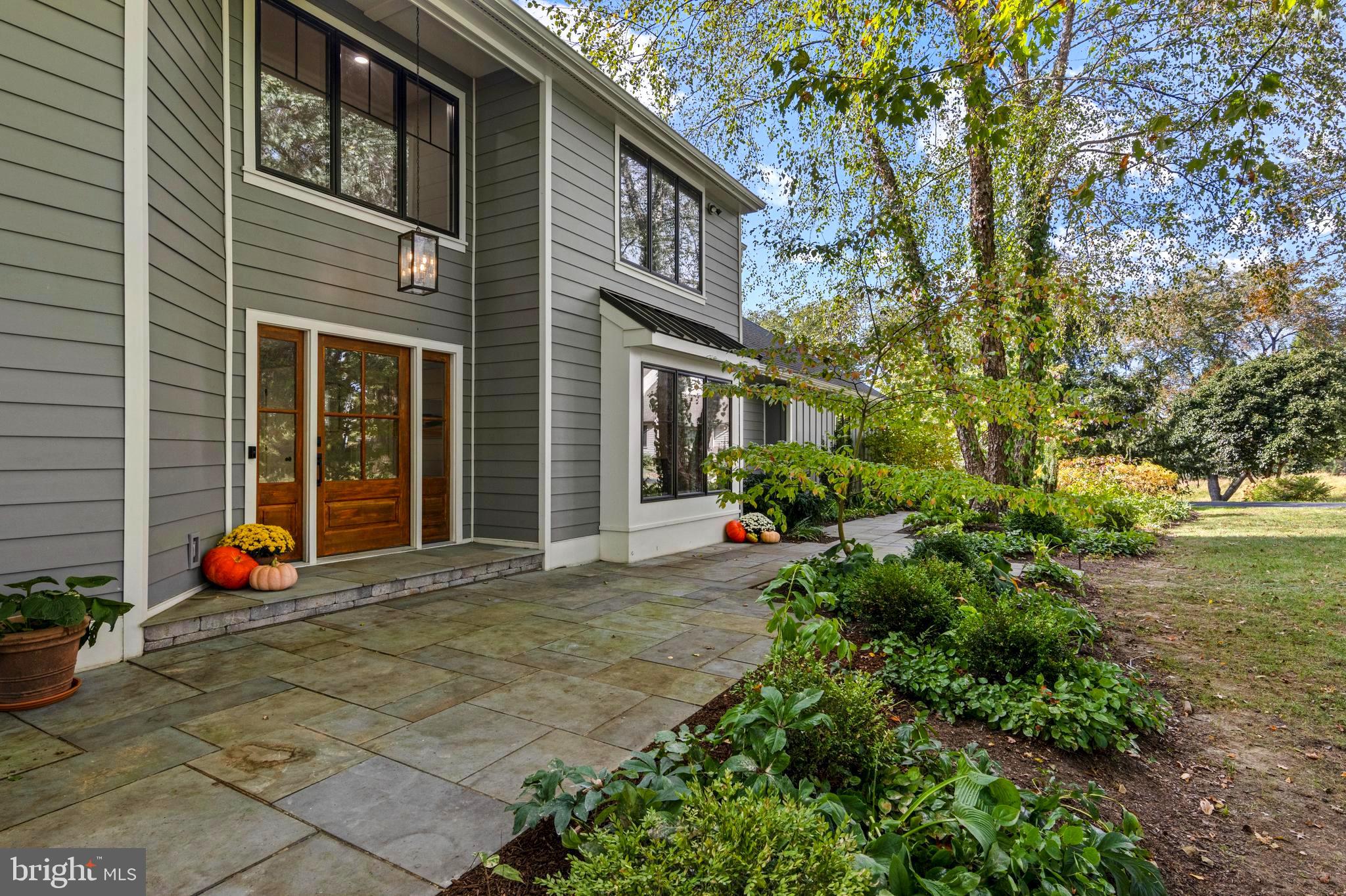 RADLEY RUN - Residential