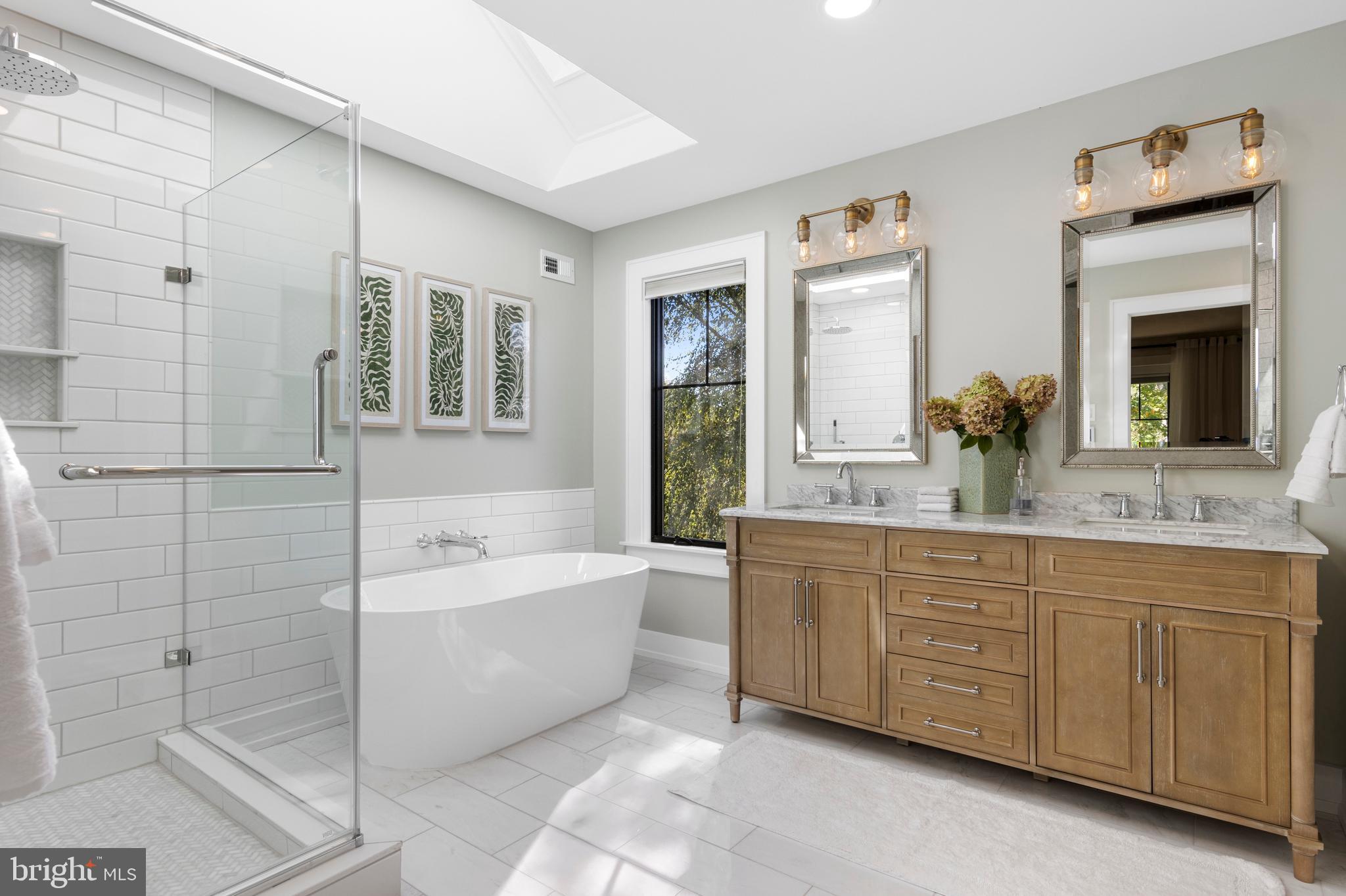 RADLEY RUN - Residential