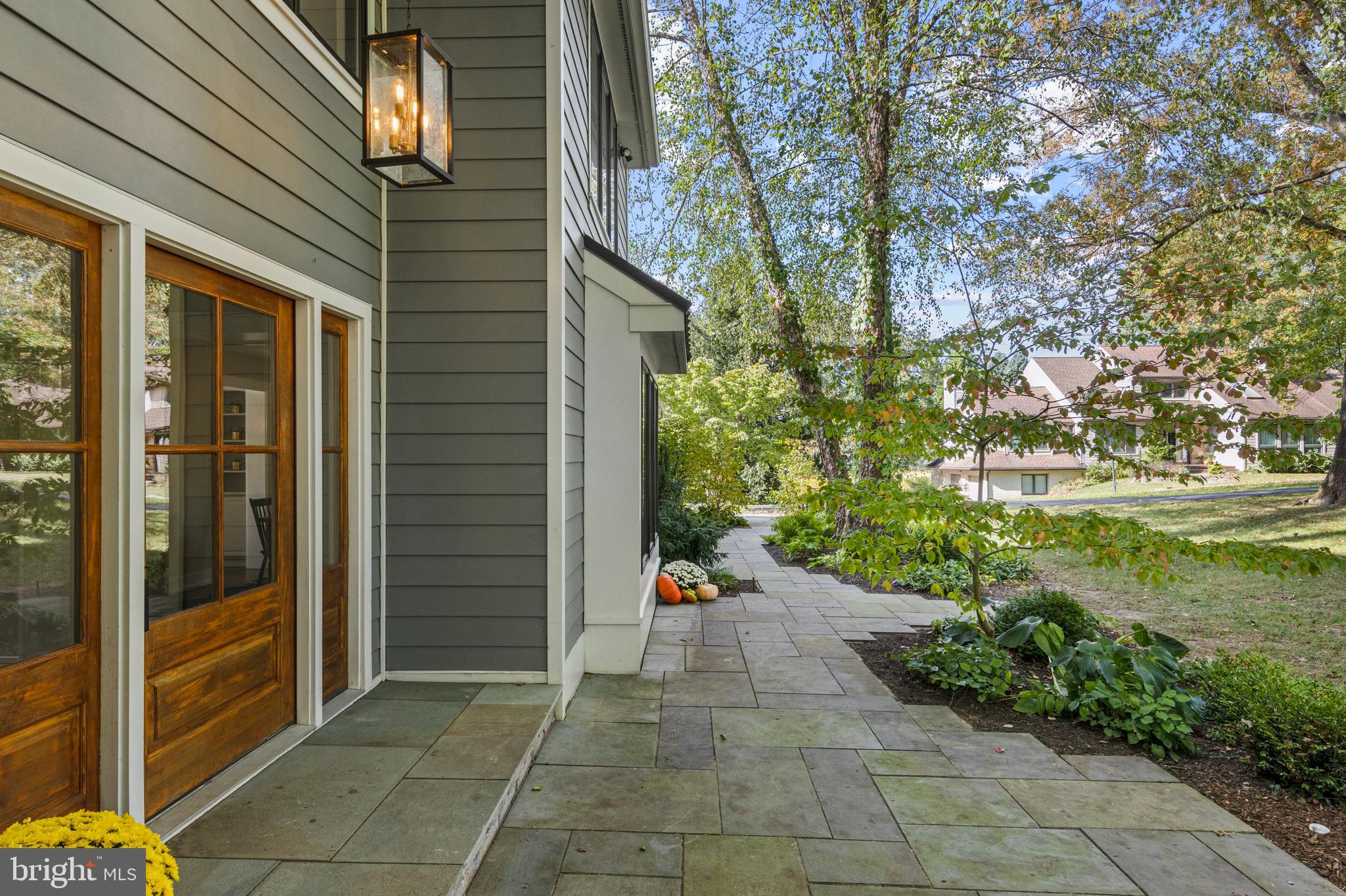 RADLEY RUN - Residential