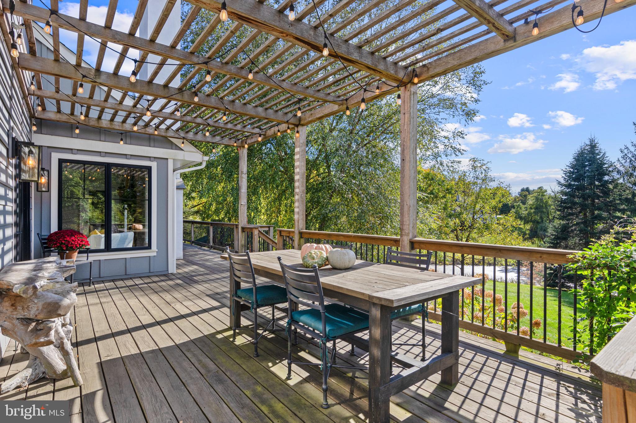 RADLEY RUN - Residential