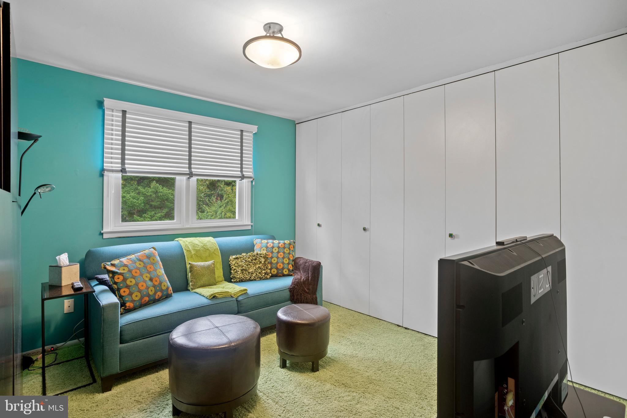 JUSTA FARMS - Residential