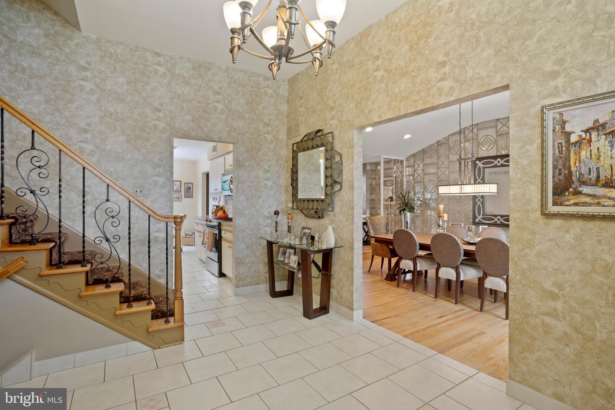 JUSTA FARMS - Residential
