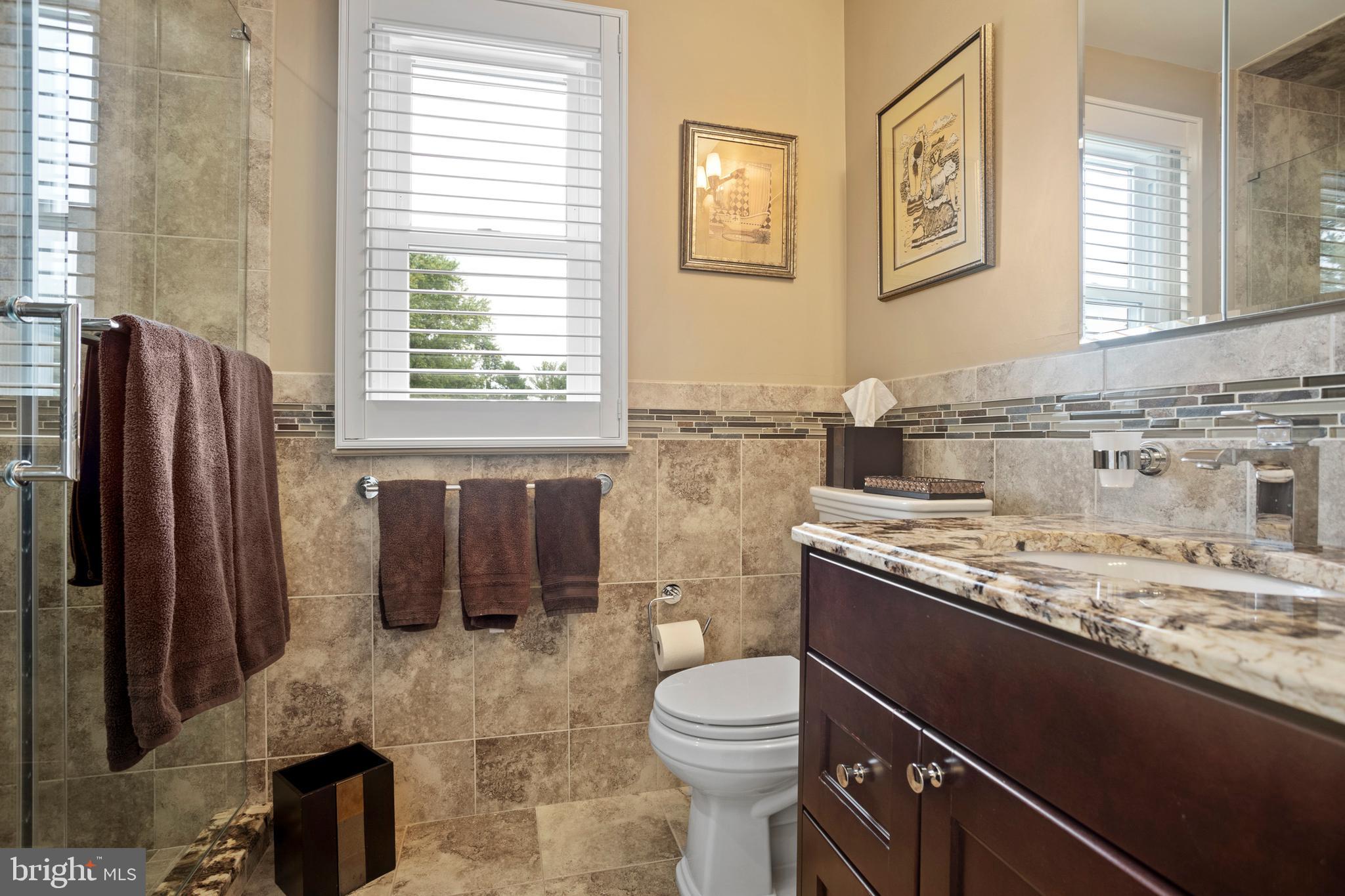 JUSTA FARMS - Residential