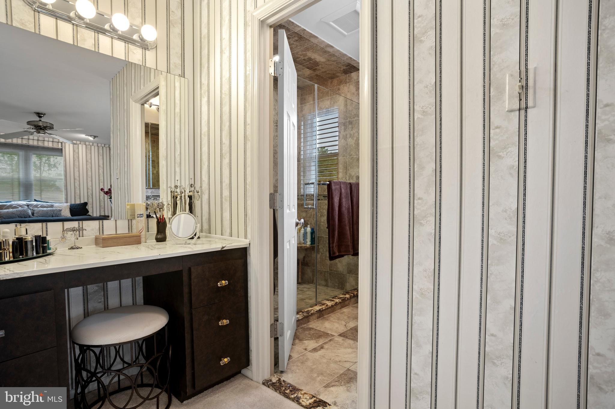 JUSTA FARMS - Residential