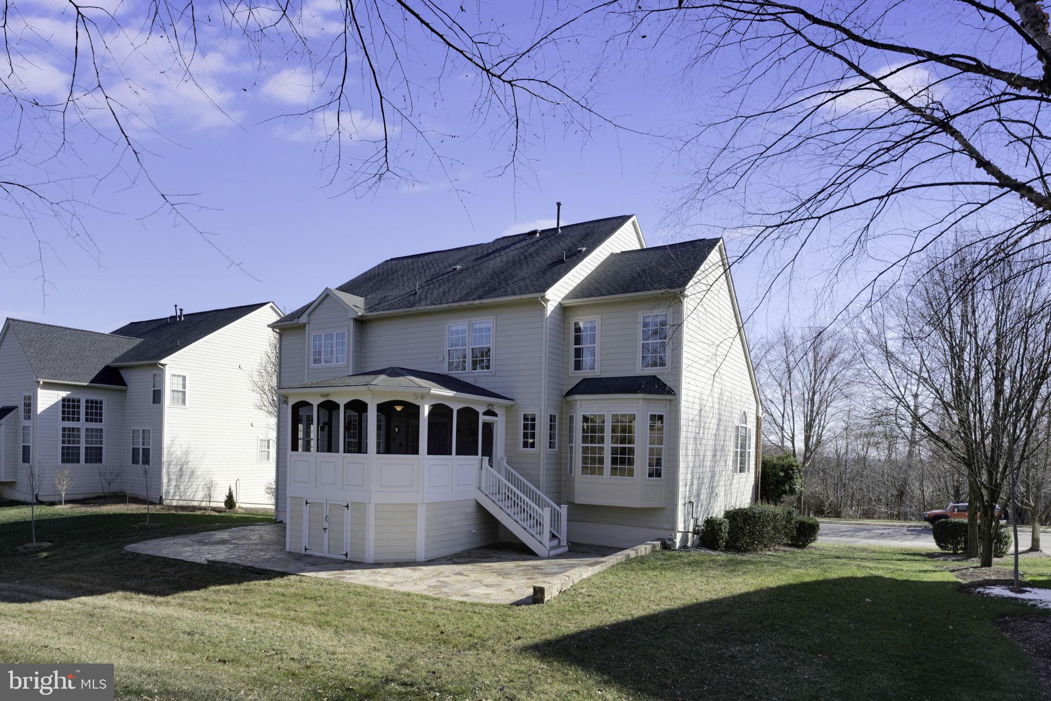 BROADLANDS - Residential