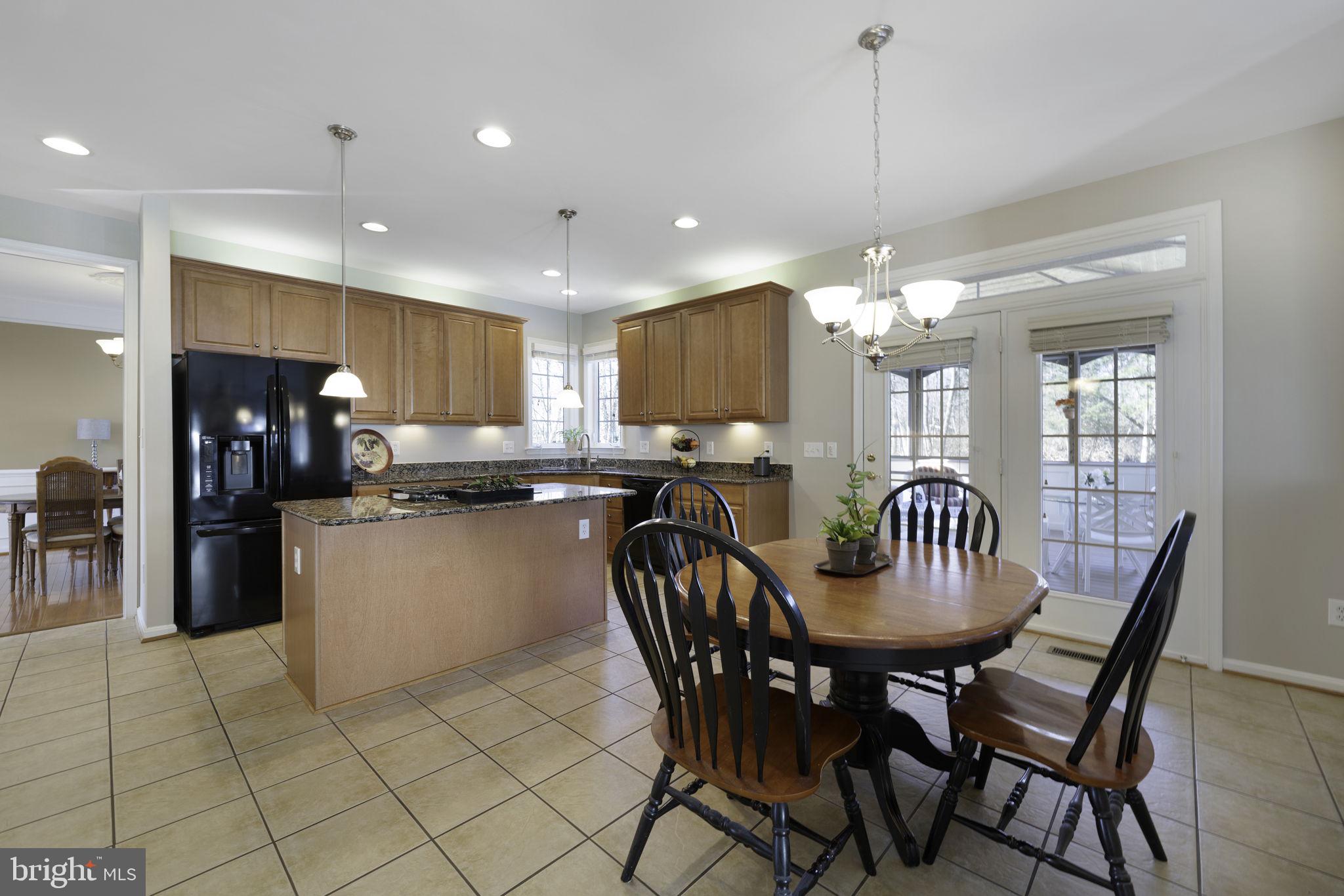 BROADLANDS - Residential