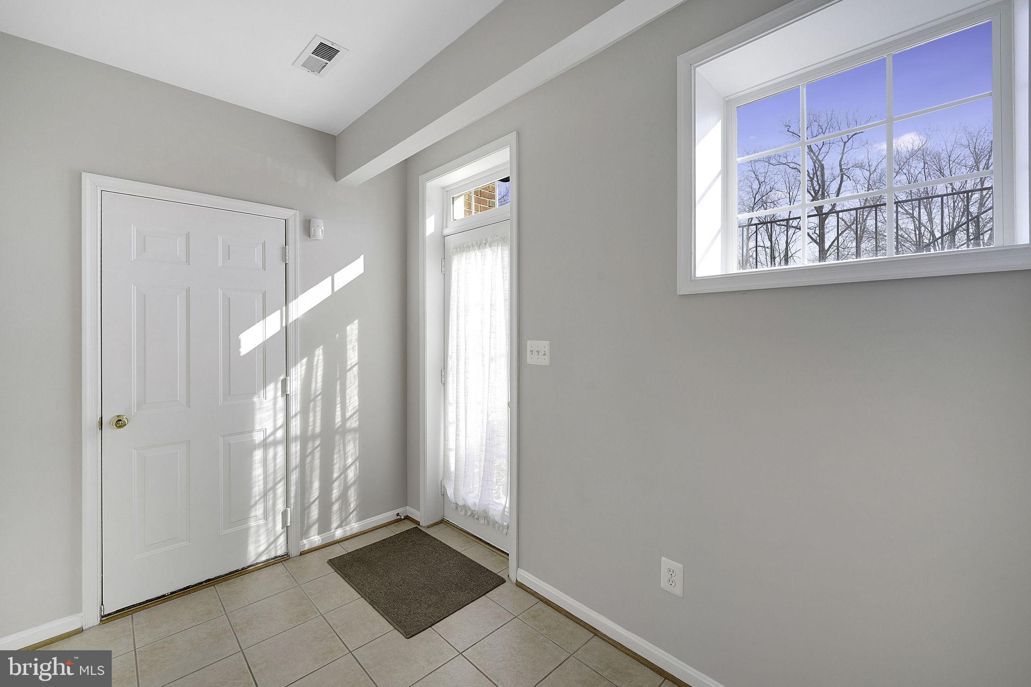 BROADLANDS - Residential