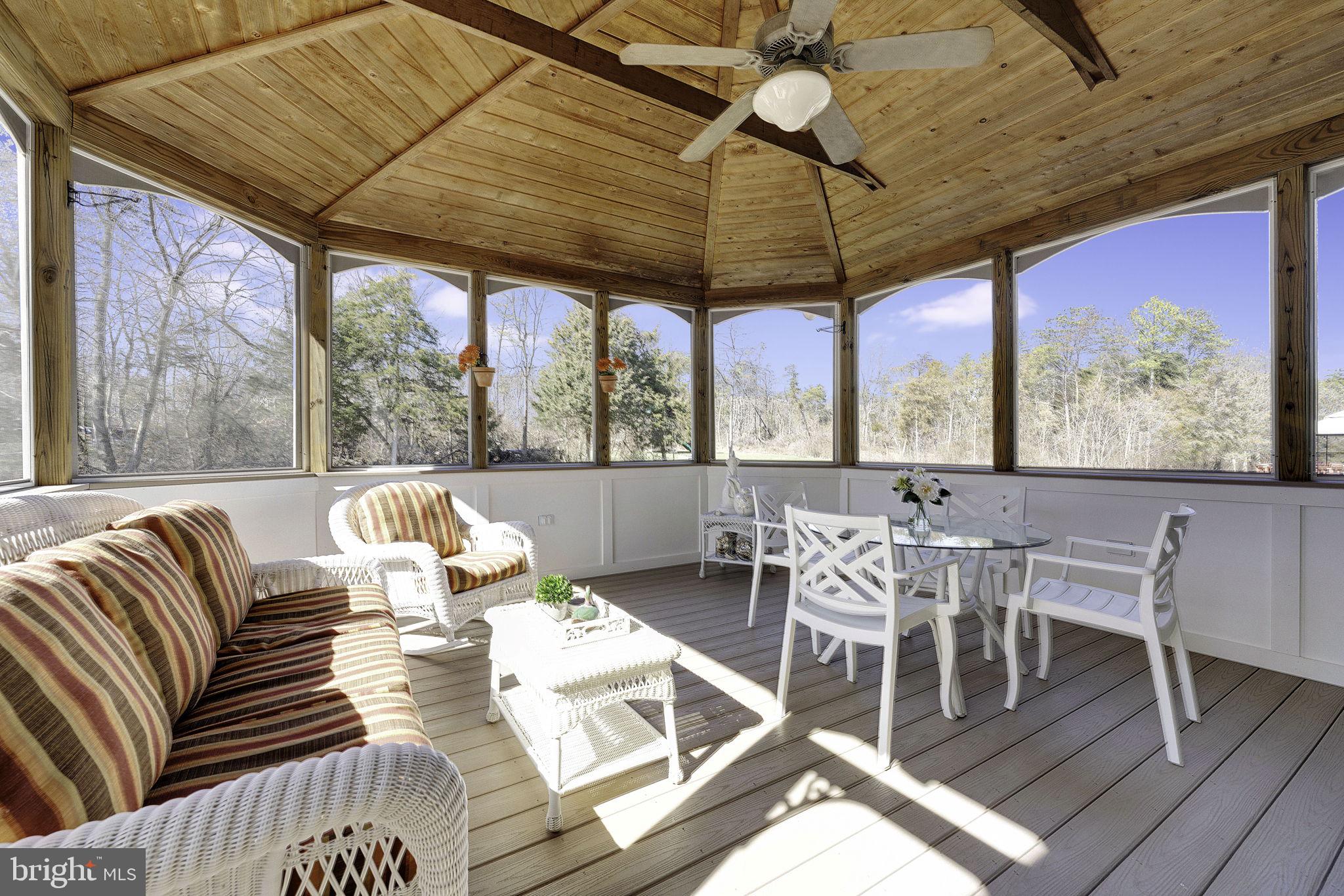 BROADLANDS - Residential