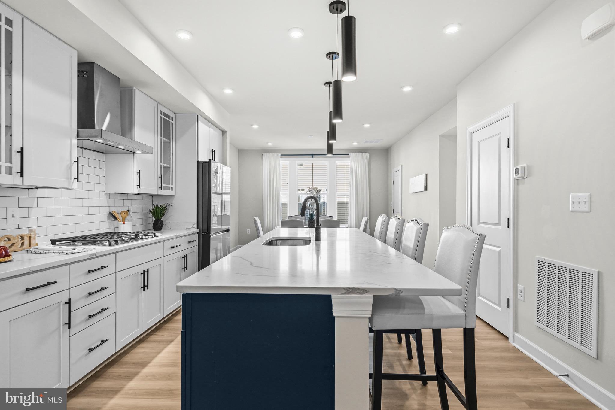 NORTH HILL - Residential