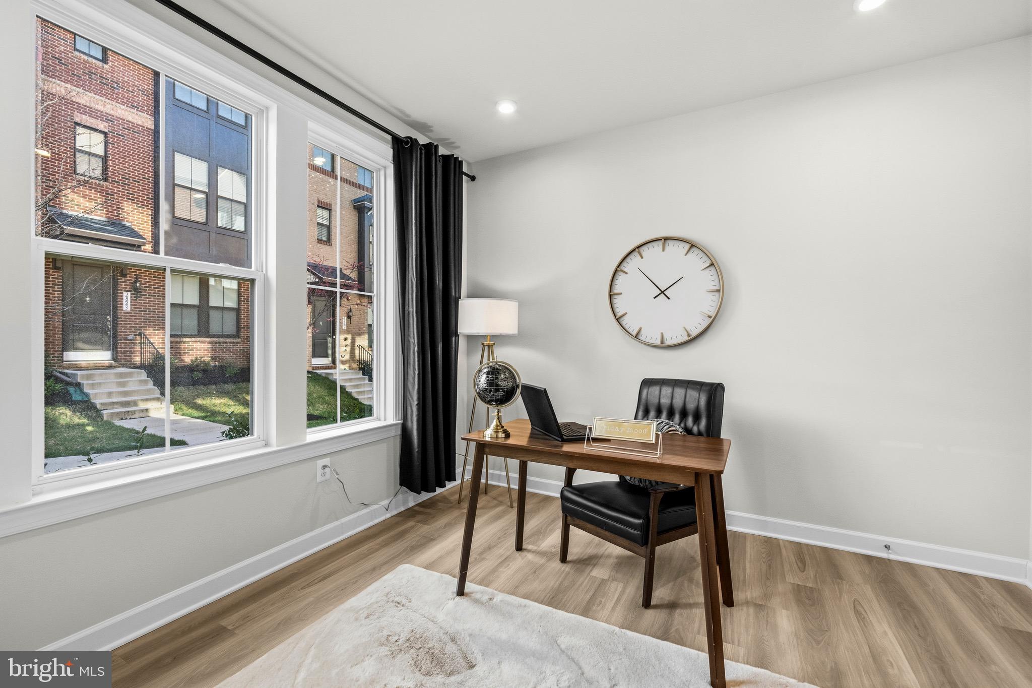 NORTH HILL - Residential