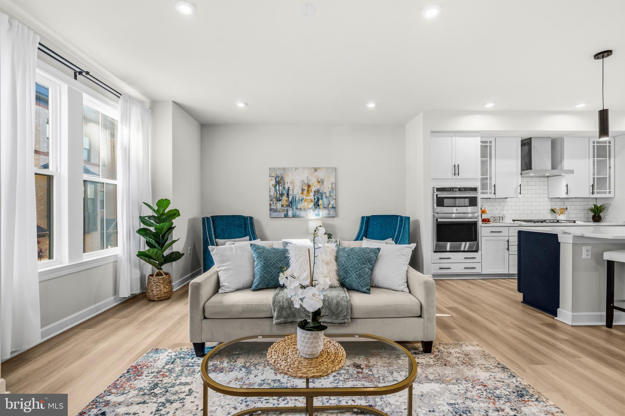 NORTH HILL - Residential