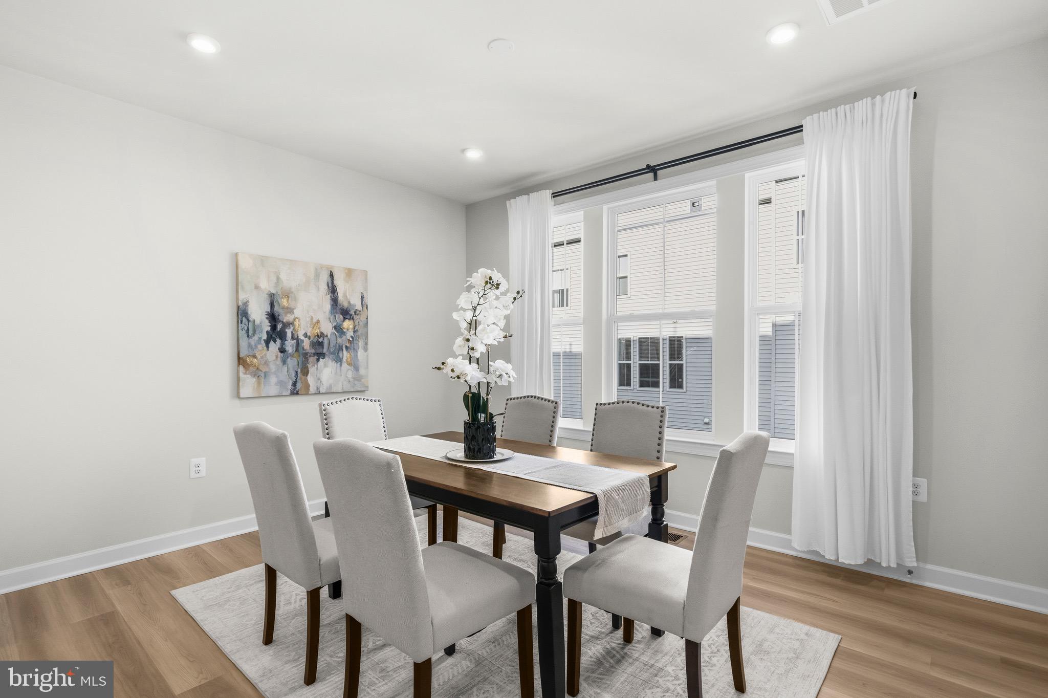 NORTH HILL - Residential