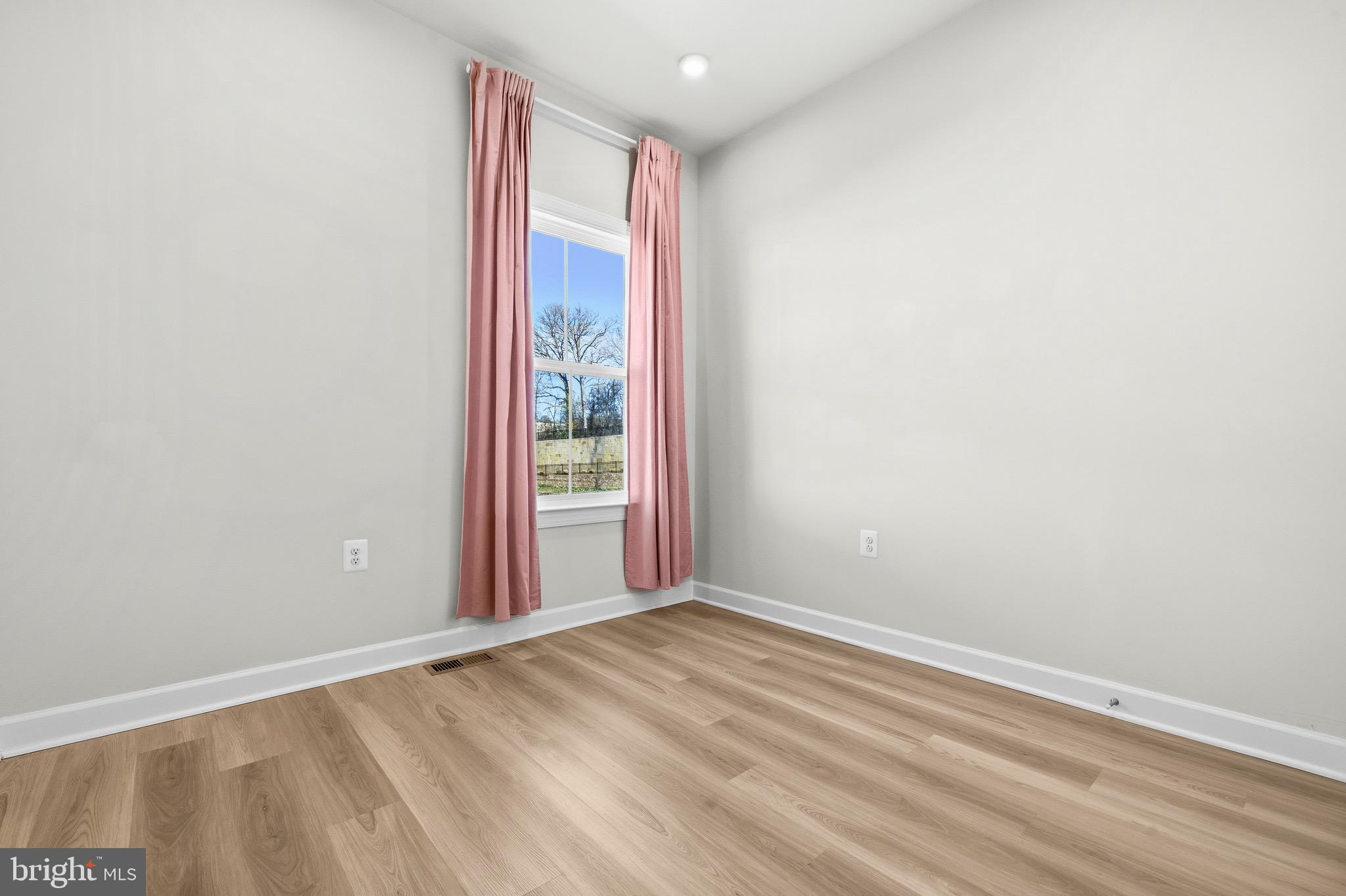 NORTH HILL - Residential