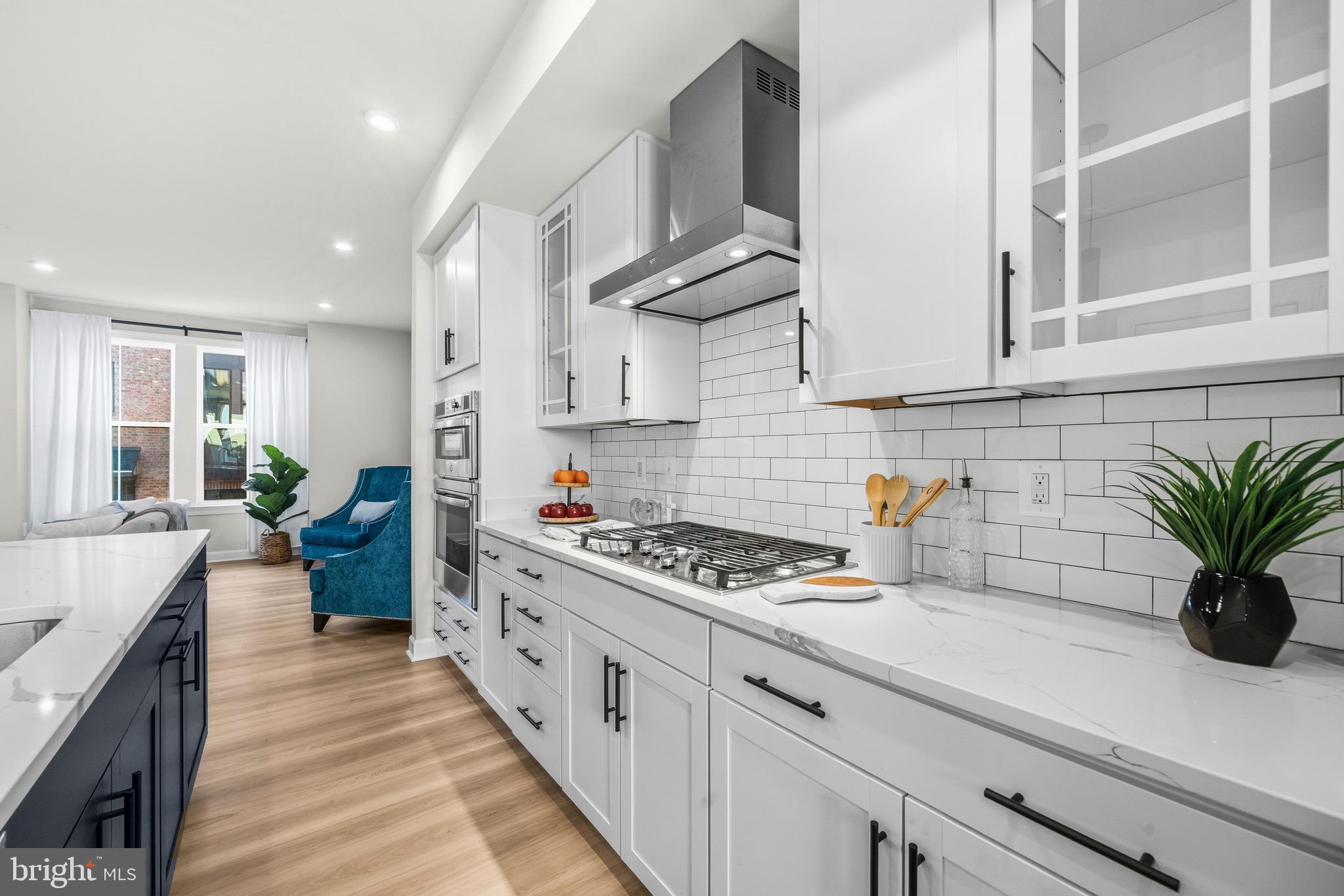 NORTH HILL - Residential