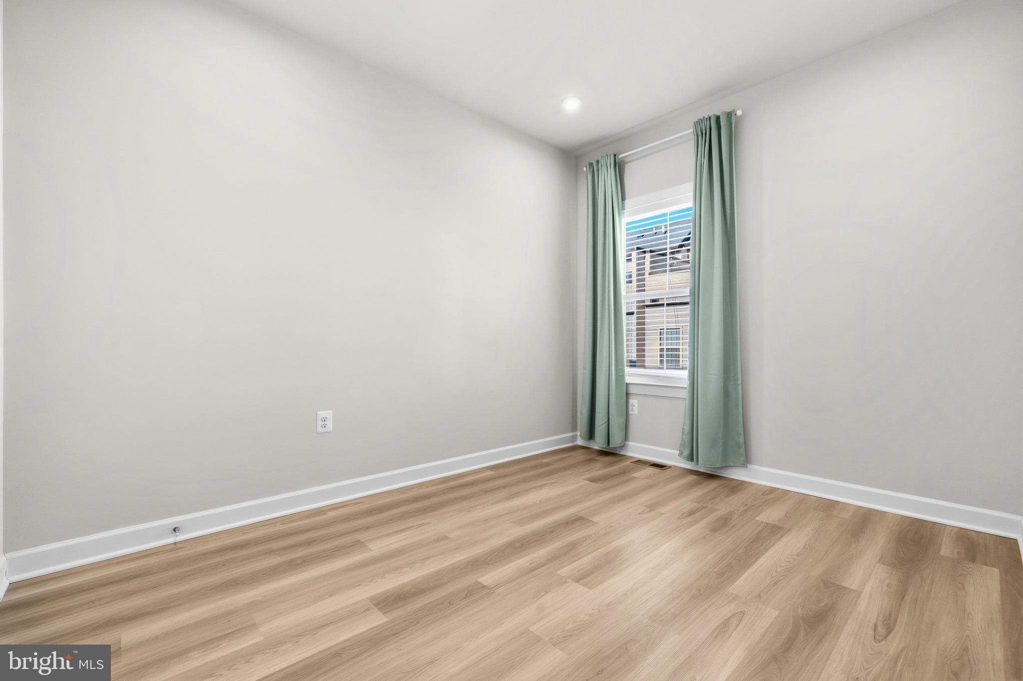 NORTH HILL - Residential