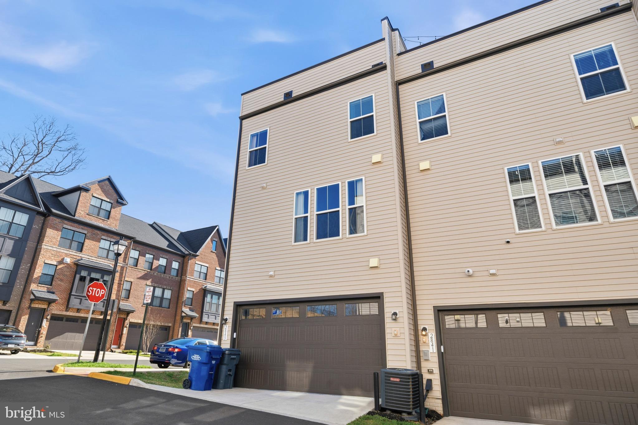 NORTH HILL - Residential